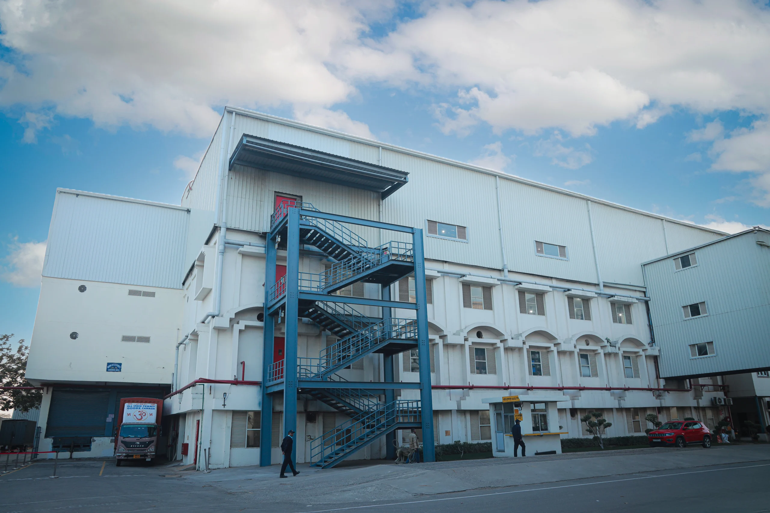 Infrastructure Clients – Industrial & Manufacturing (Hover)