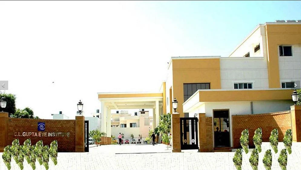 Infrastructure Clients – Healthcare Facilities (Hover)